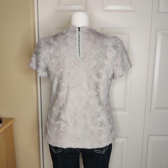 Anthropologie Leifsdottir faux fur zip back short sleeve tee sz L - Picture 6 of 11